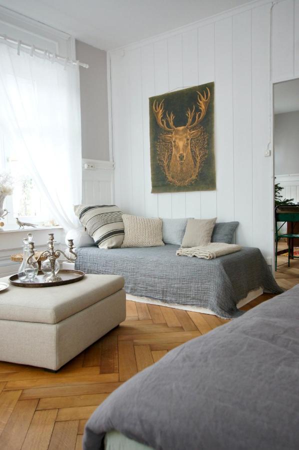 Ni Fravi Holiday Apartments, Interlaken West Buitenkant foto